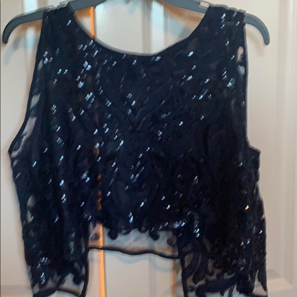 Crop top